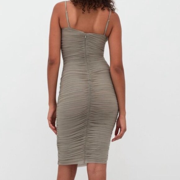 Aritzia Ten by Babaton Luxor Midi Dress Beige Sage Green Size 4 - Picture 3 of 7